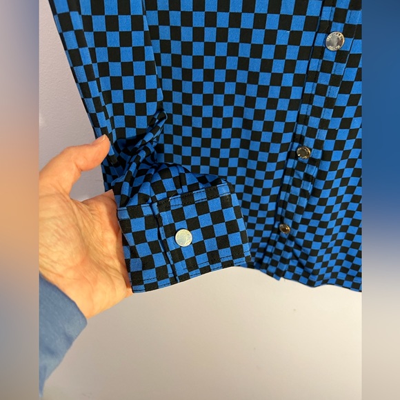 Blue and black checked blouse - Picture 2 of 7